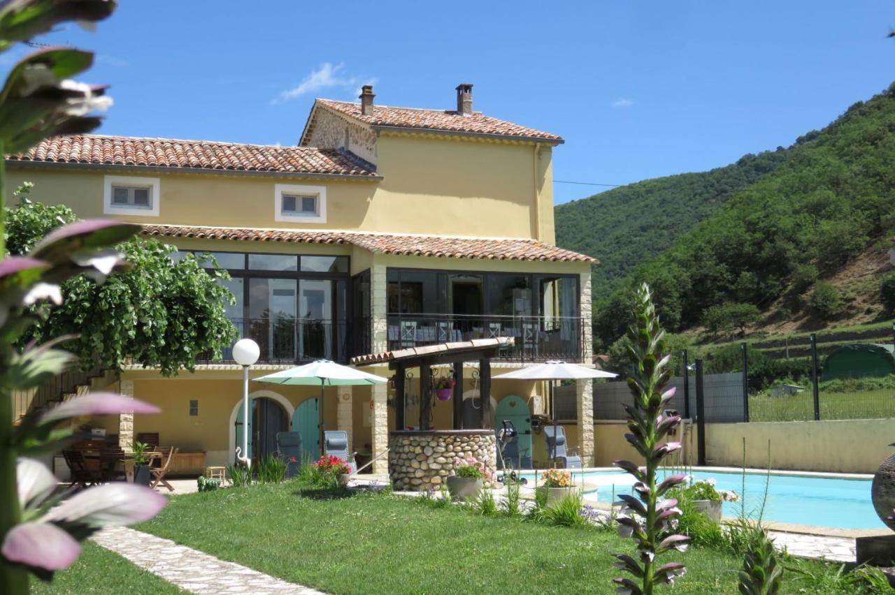 Bed and Breakfast Au Grand Bonheur Besseges Exterior foto